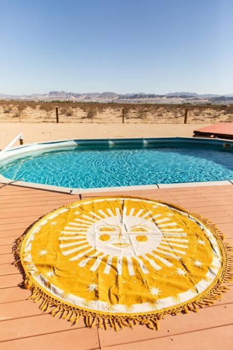 Sun Runner - Serene Desert Home W/Pool & Hot Tub Twentynine Palms Exterior photo